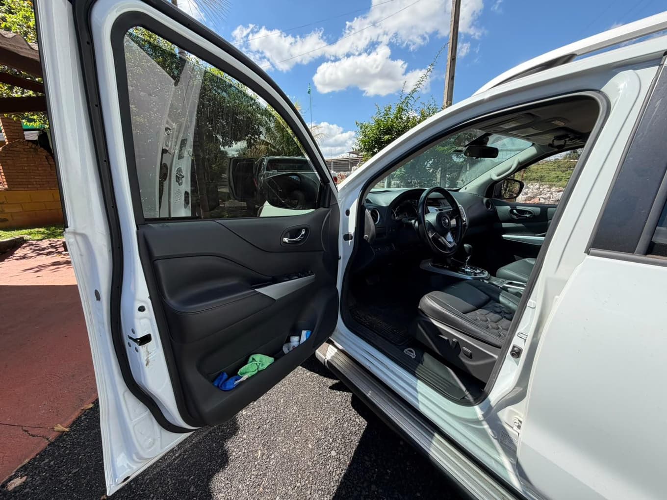 Nissan Frontier XE 4X4 2023 — foto 5