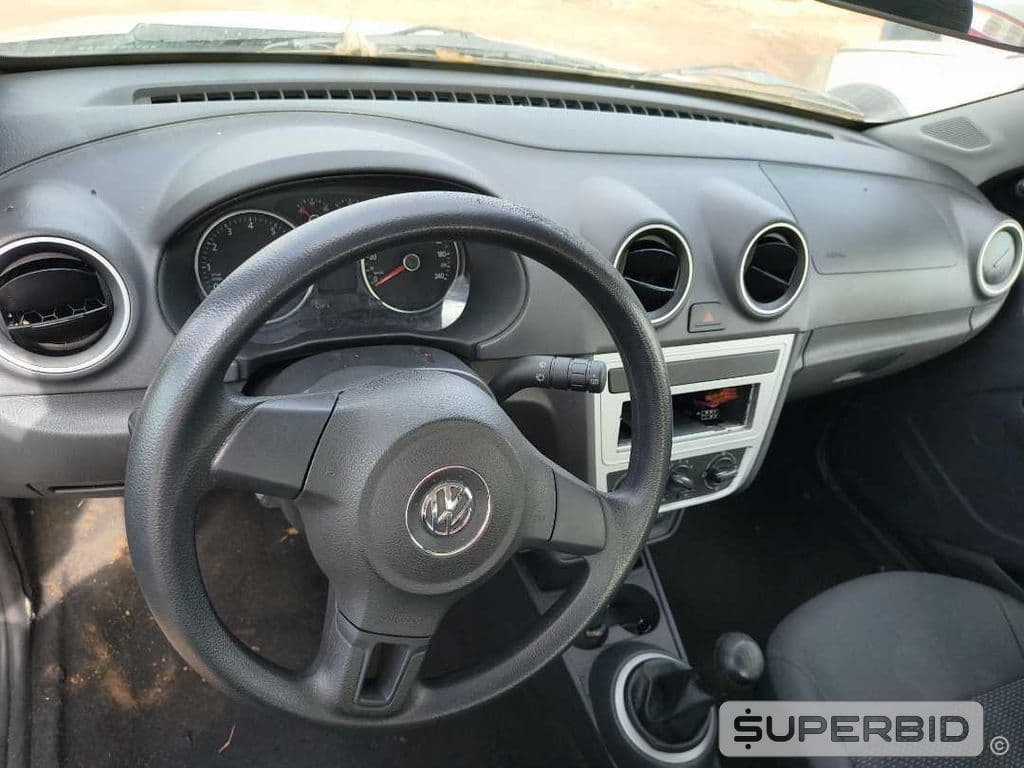 Volkswagen Voyage TL MB 2016 — foto 4