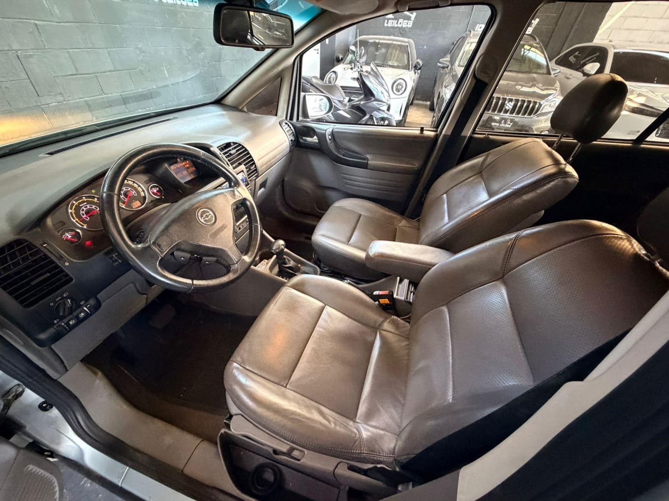 Chevrolet Zafira Elite 2.0 2012 — foto 8