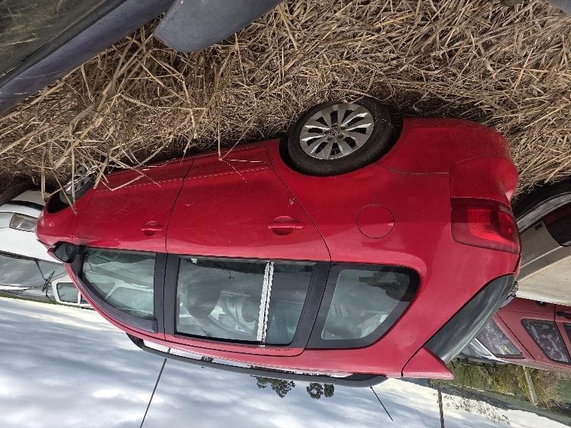 Volkswagen Spacefox GII 2010 — foto 10