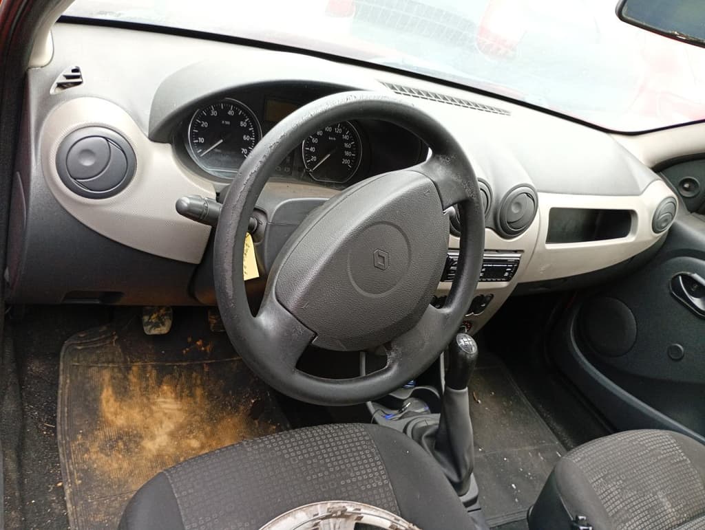 Renault Sandero Exp1016v 2010 — foto 5