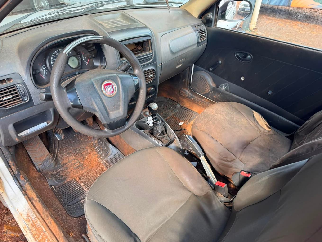Fiat Strada Working - 2012 — foto 3