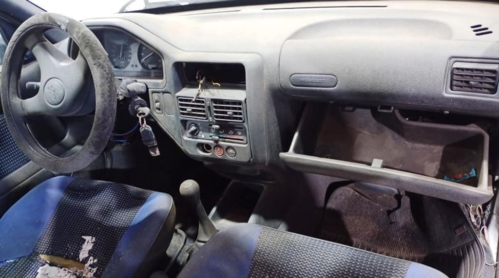 Peugeot 106 Soleil 2000 — foto 5