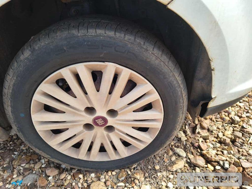Fiat Siena Attractiv 1.4 2016 — foto 5