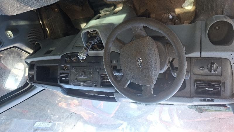 Ford Transit 350l CC 2011 — foto 4