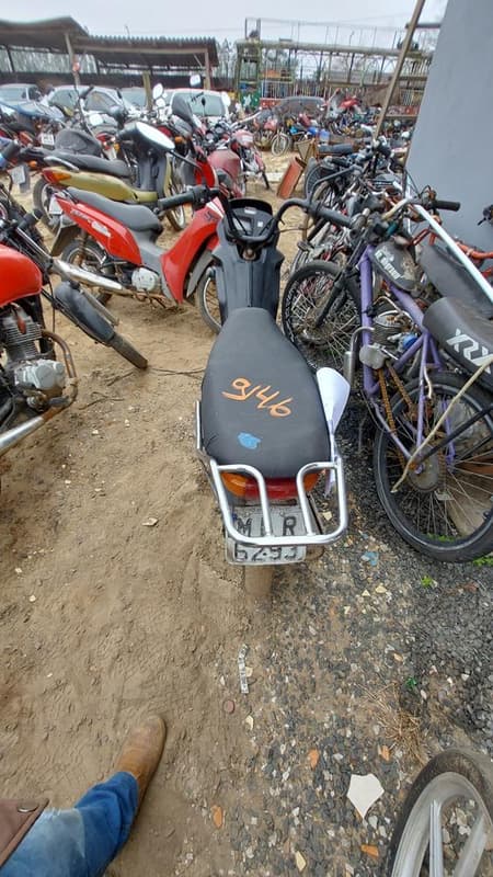 Honda Honda/pop100 2013