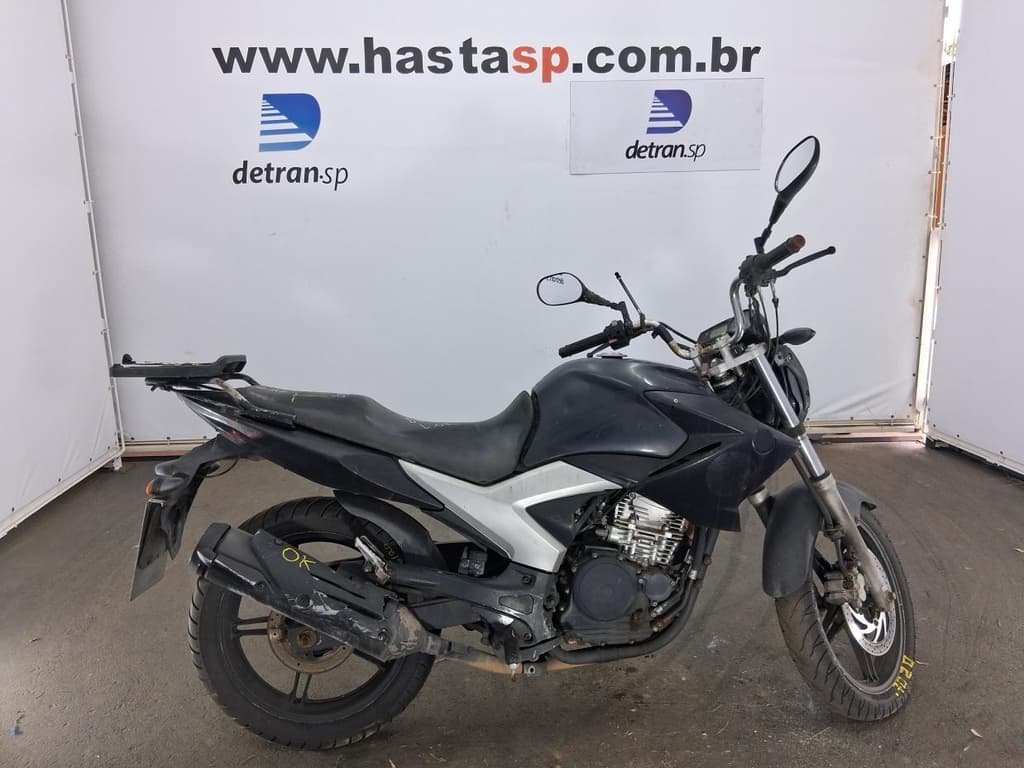 Yamaha Fazer Ys250 2006, preta