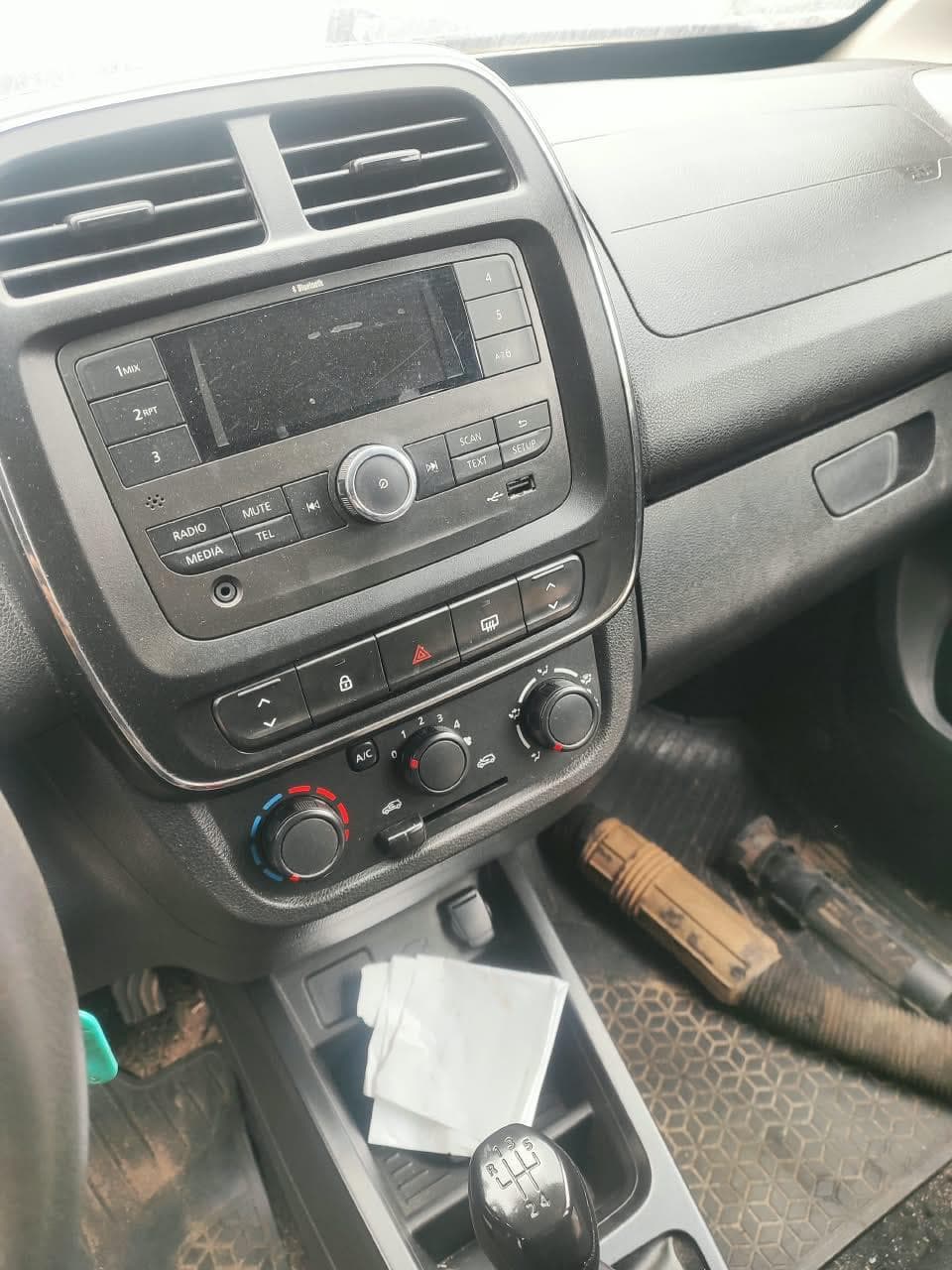 Renault Kwid 2024 — foto 5