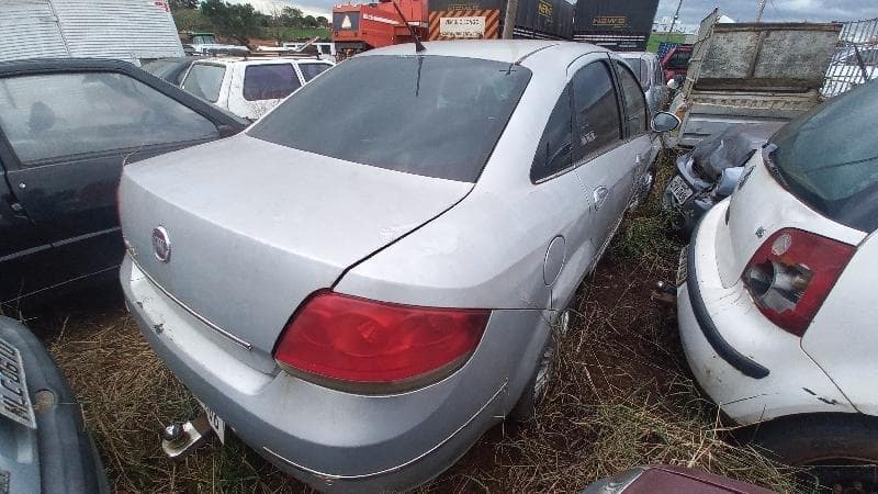 Fiat Linea 16V 2009 — foto 6