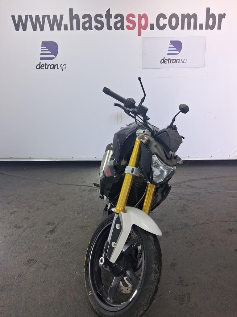 BMW G310 R 2020 — foto 3