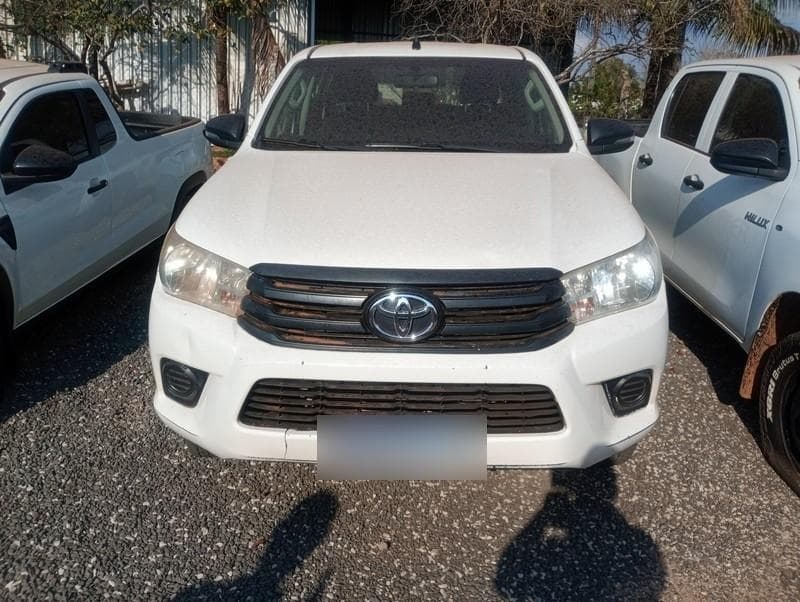 Toyota Hilux 2020 — foto 2