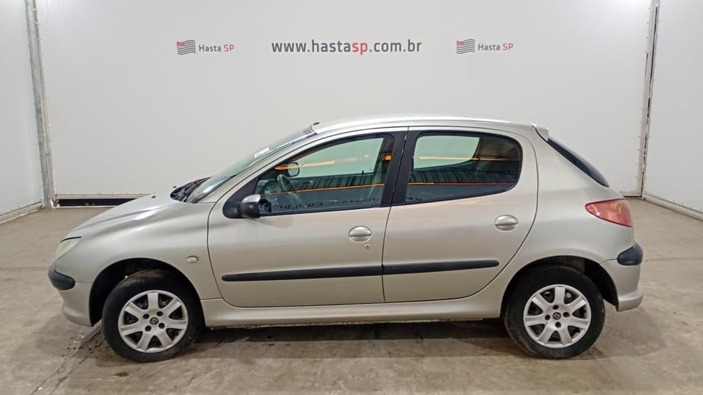 Peugeot 206 14 Presenc 2004 — foto 2