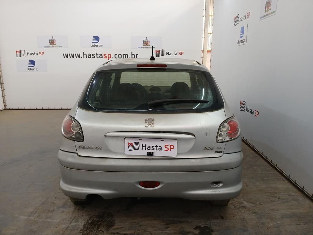 Peugeot 206 2008 — foto 6