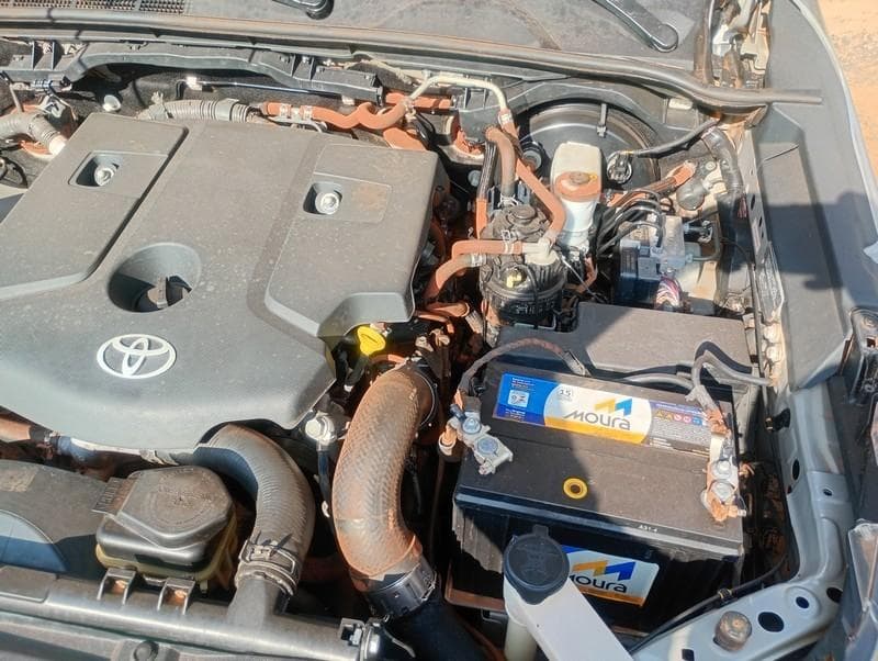 Toyota Hilux 2021 — foto 24