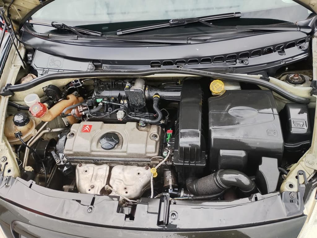 Citroën C3 GLX 14 Flex 2008 — foto 7