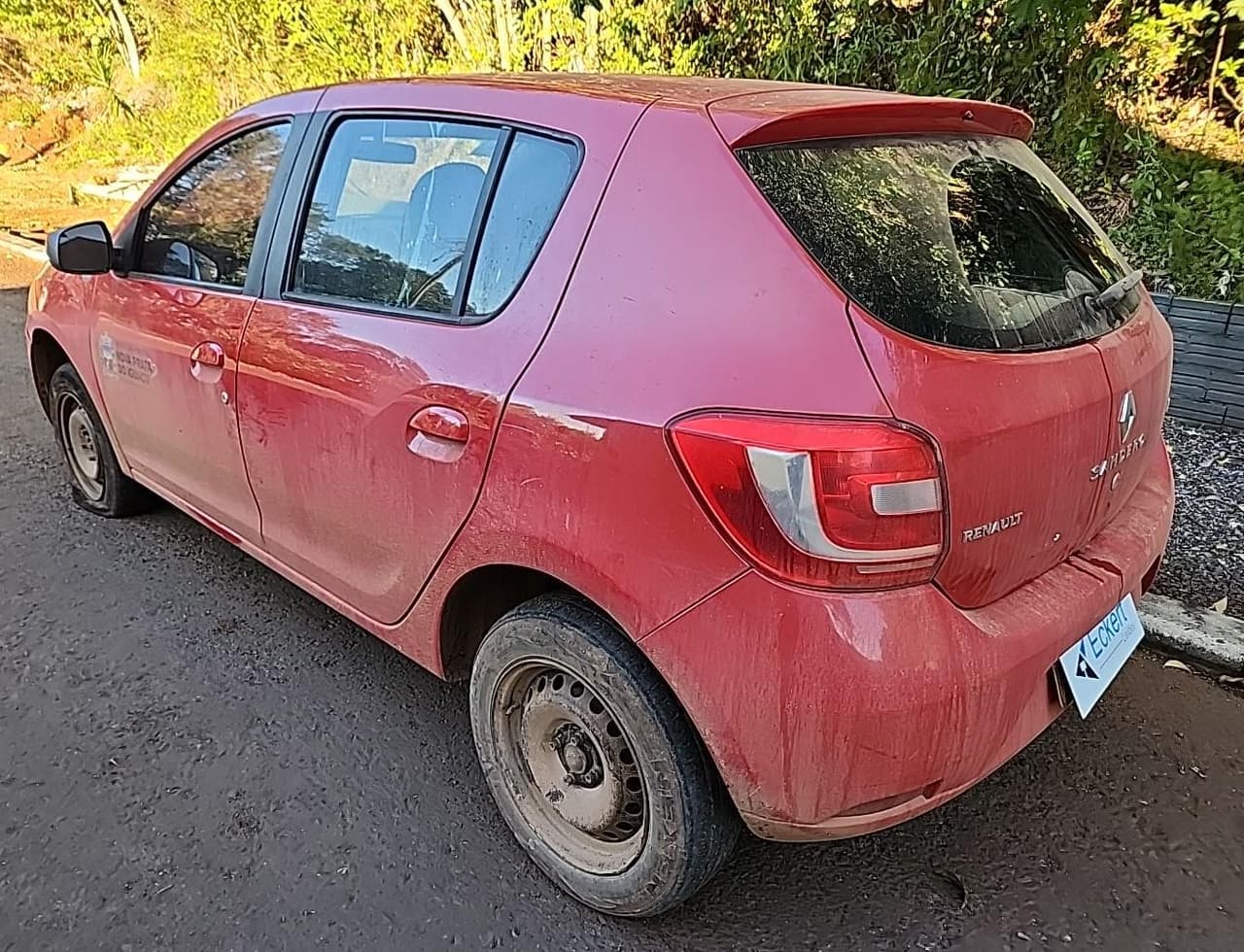 Renault Sandero Expr 16 2016 — foto 5