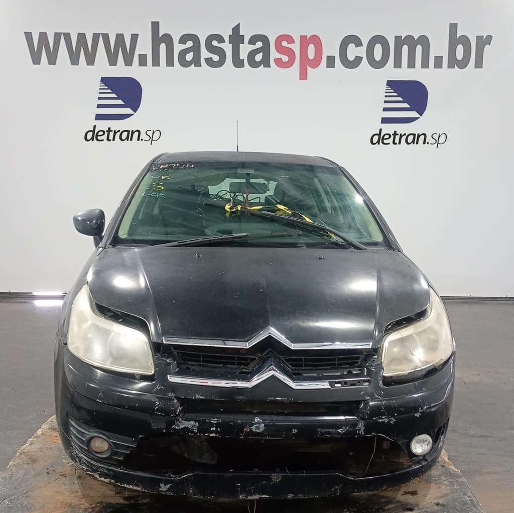 Citroën C4 16 GLX 5P F. 2013 — foto 3