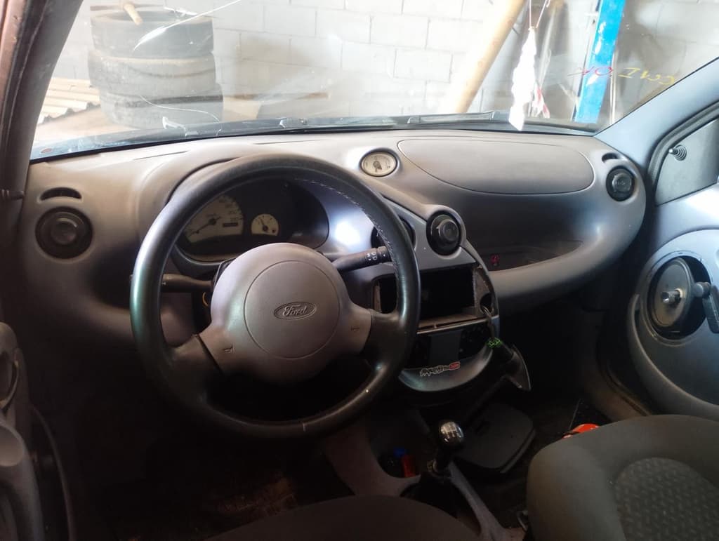 Ford KA 1998 — foto 5