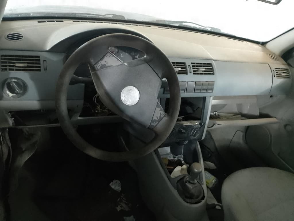Volkswagen GOL 16V 2000 — foto 5