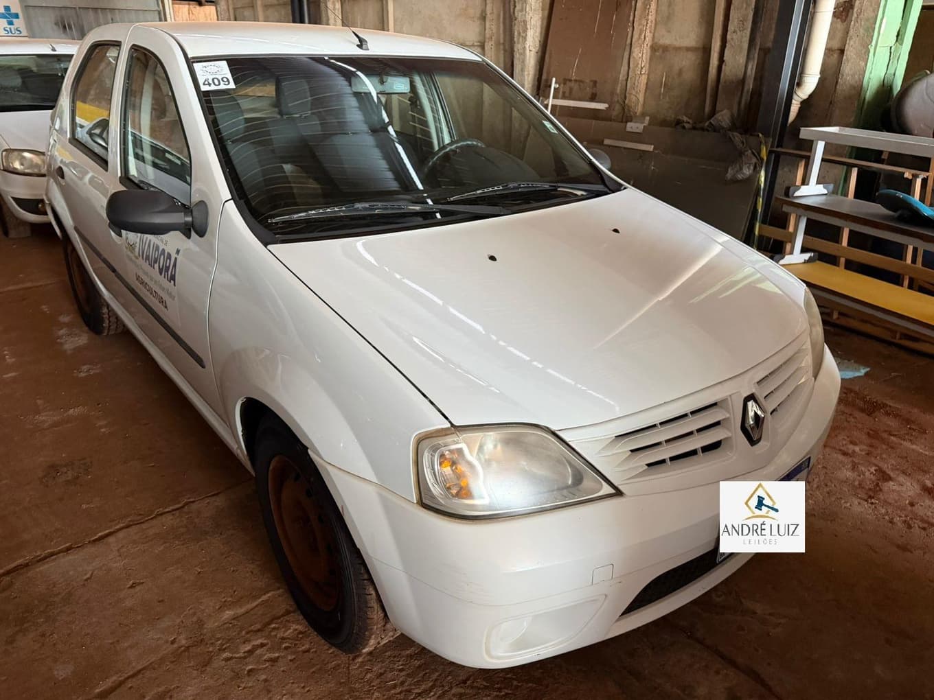 Renault Logan Exp 16 - 2009