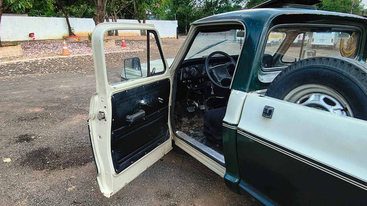 Chevrolet D10 1984 — foto 6