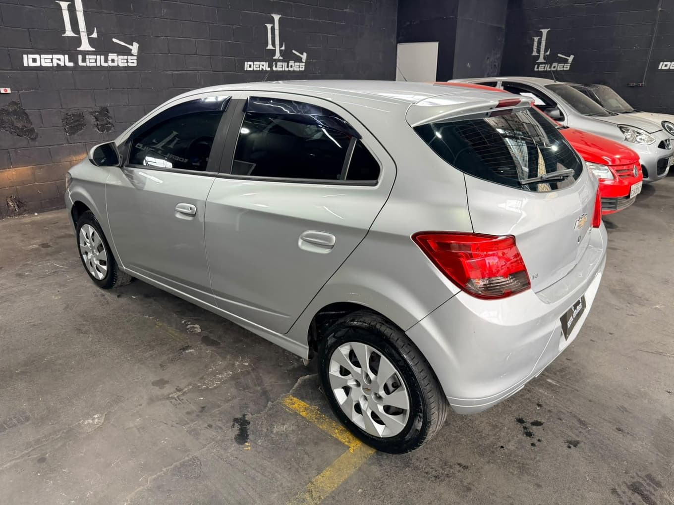 Chevrolet Onix 2016 — foto 11
