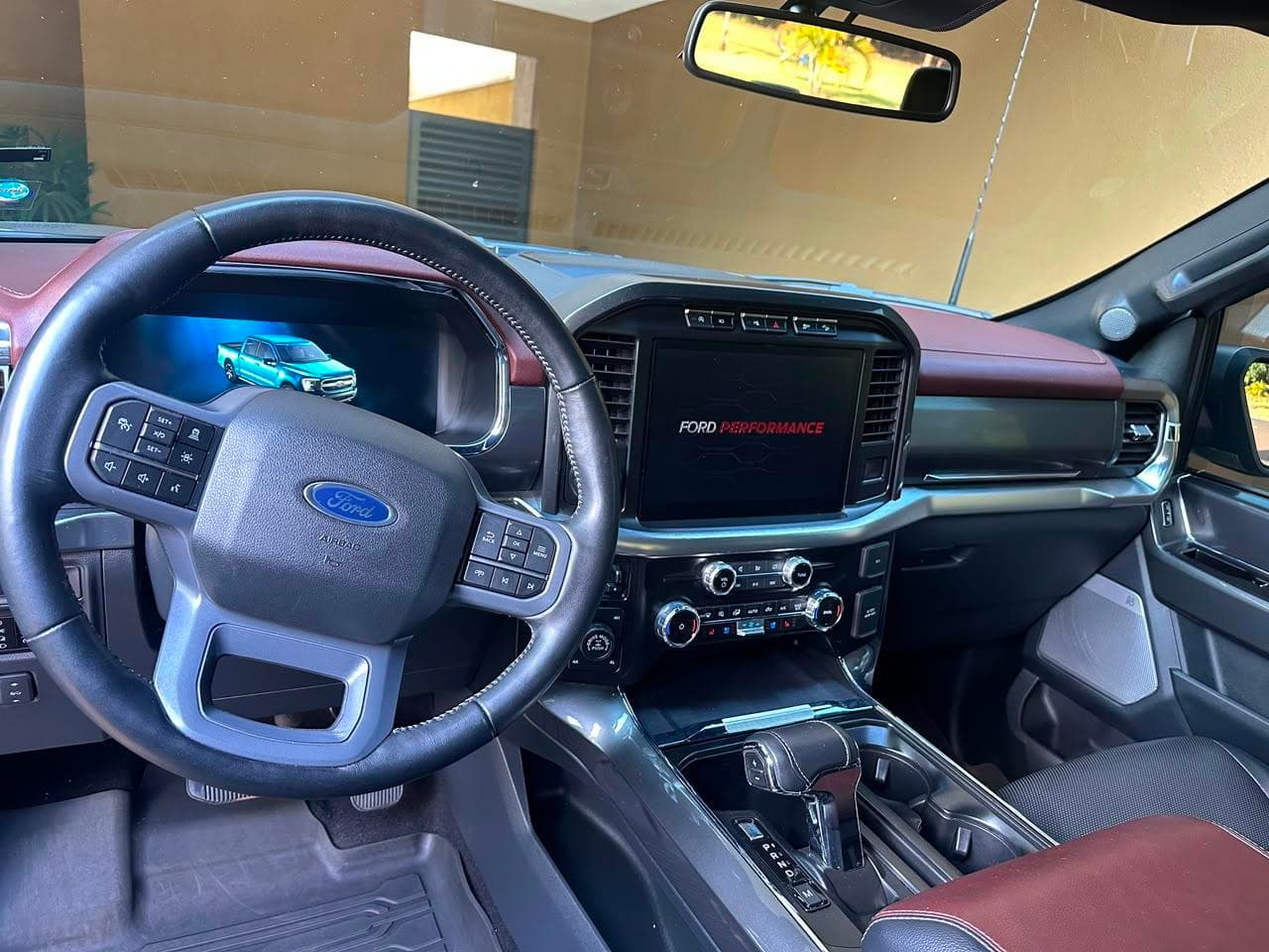 Ford F150 2023 — foto 8