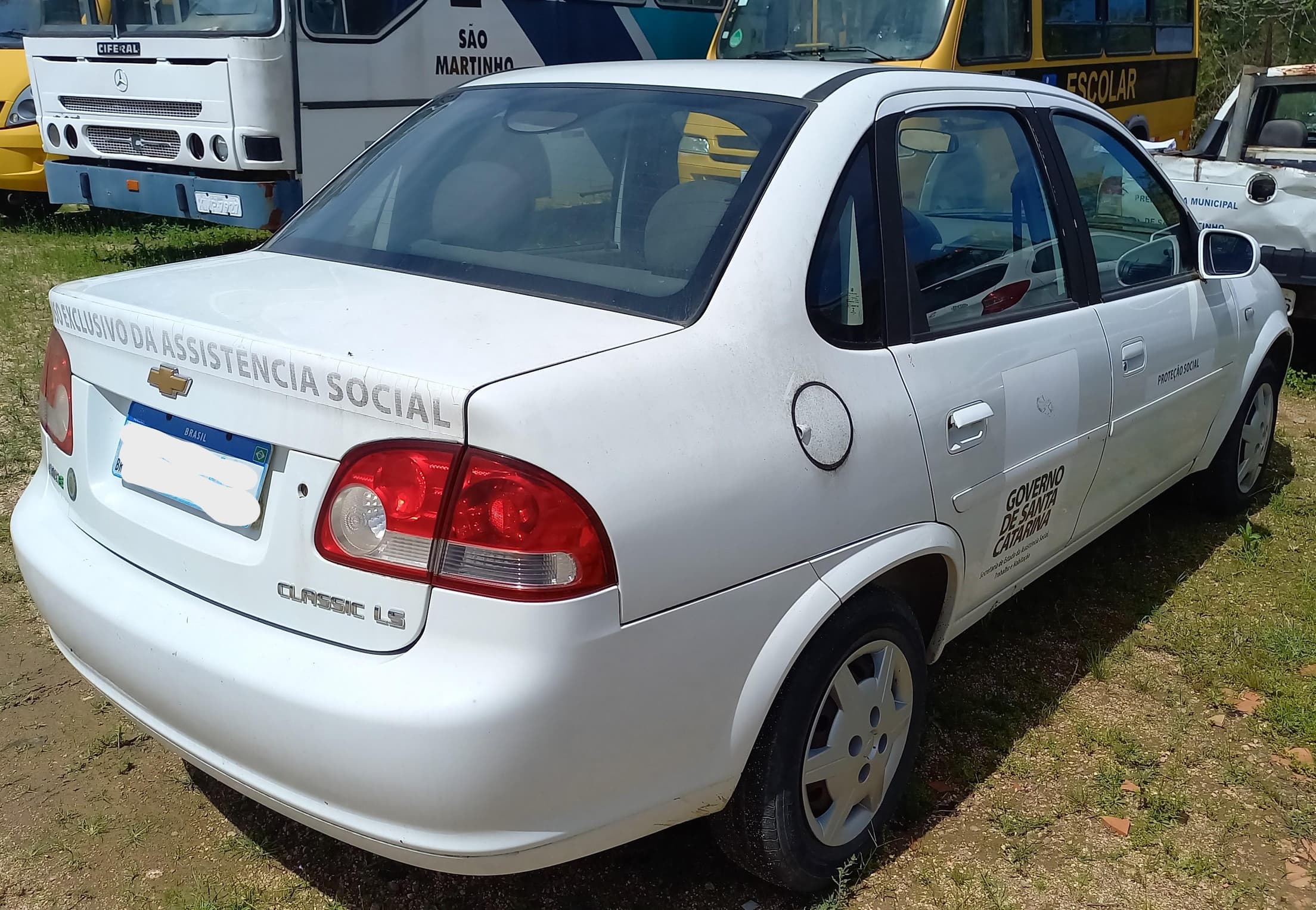 Chevrolet Classic LS 2014 — foto 3