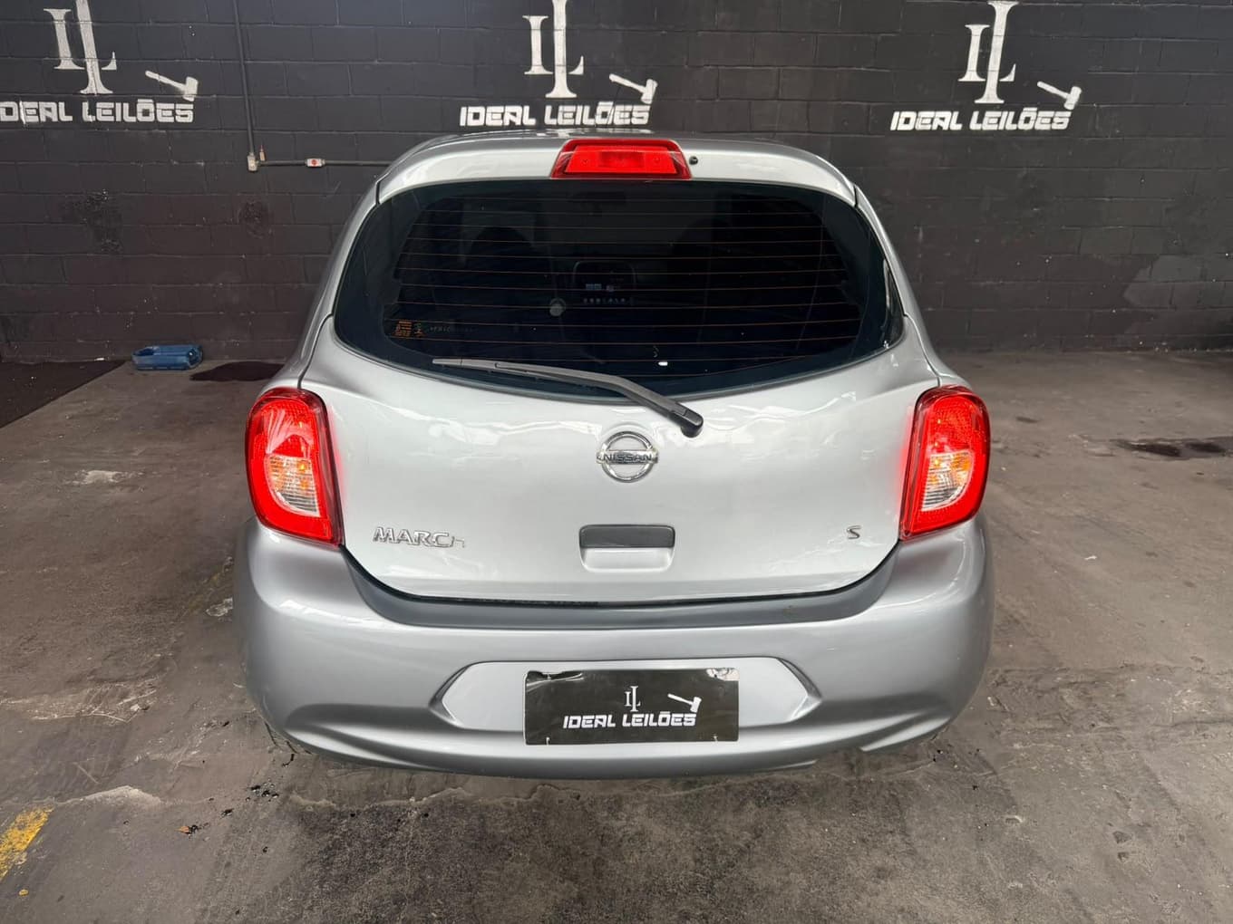 Nissan March S 1.0 2015 — foto 4