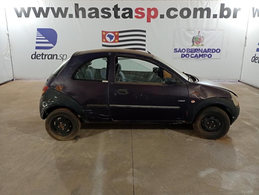 Ford KA 1999, azul