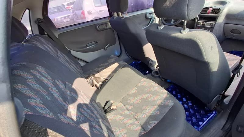 Chevrolet Gm/corsa Hatch 2002 — foto 8