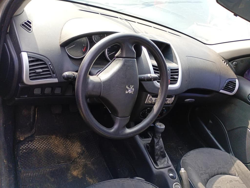 Peugeot 207sw XR 2011 — foto 6