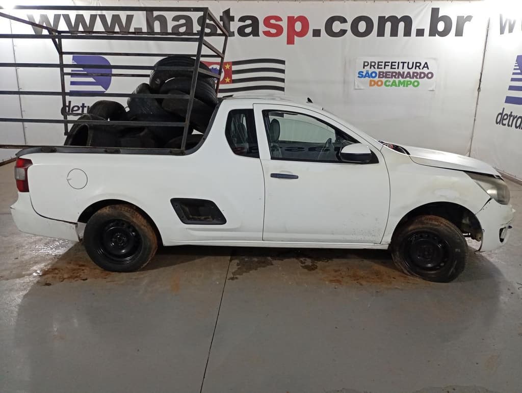 Chevrolet Montana LS 2014, branca