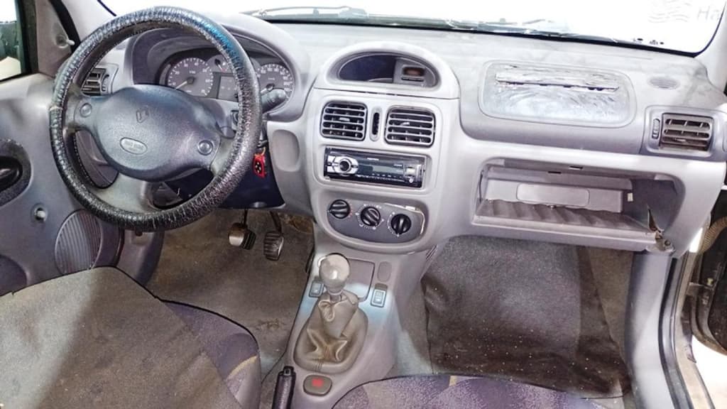 Renault Clio RN 1.0 2001 — foto 5