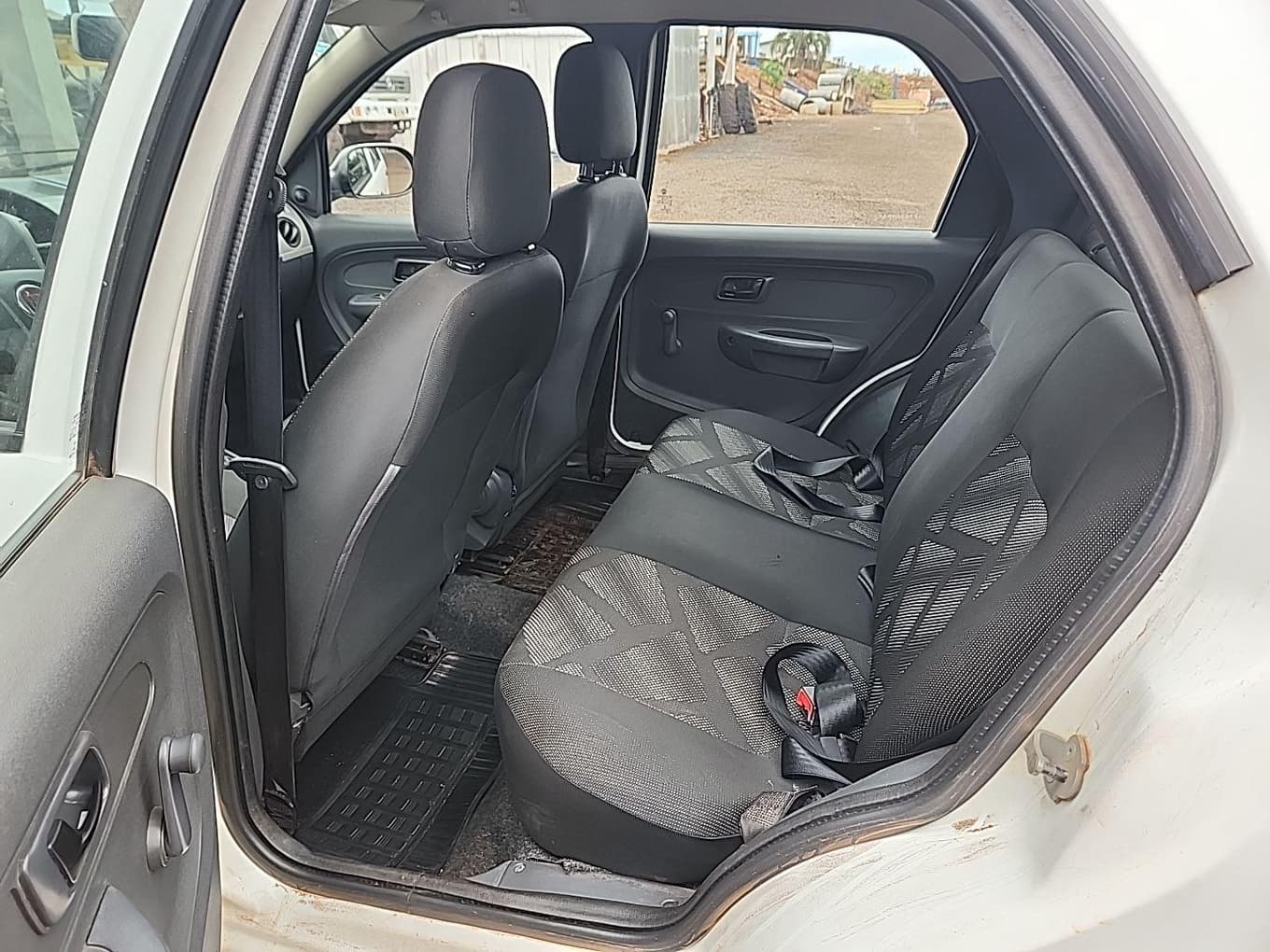 Fiat Palio Fire 2015 — foto 8