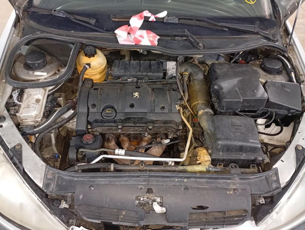 Peugeot 206 Soleil 2001 — foto 6