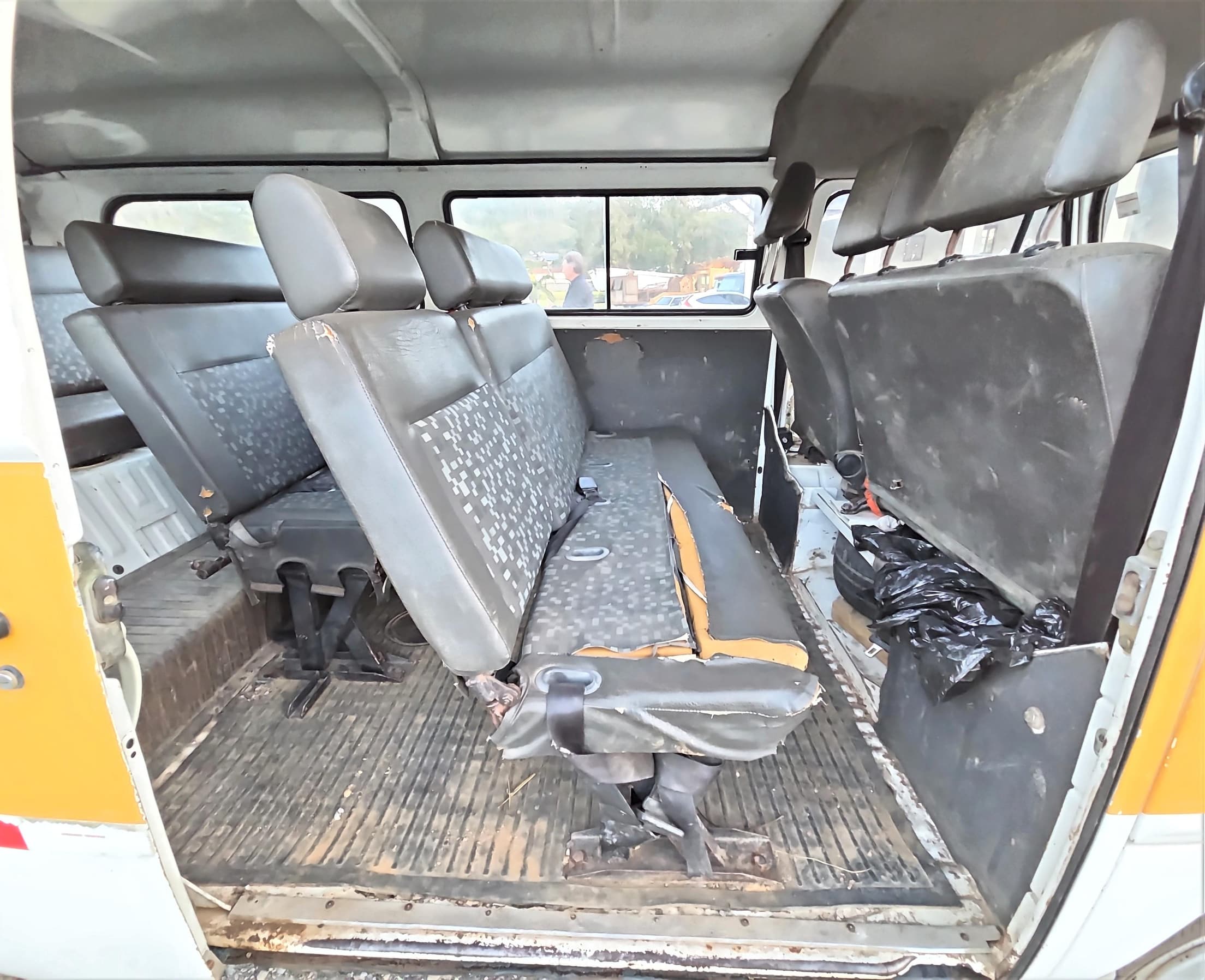 Volkswagen Kombi Escolar 2012 — foto 8