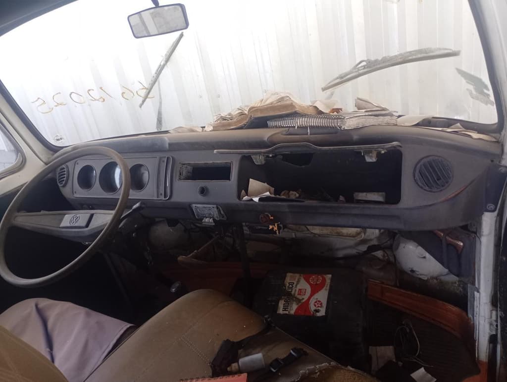 Volkswagen Kombi 1995 — foto 5