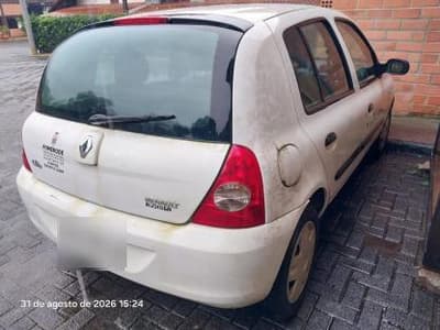 Renault Clio 2011 — foto 3