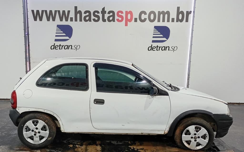 Chevrolet Corsa Wind 1996 — foto 1