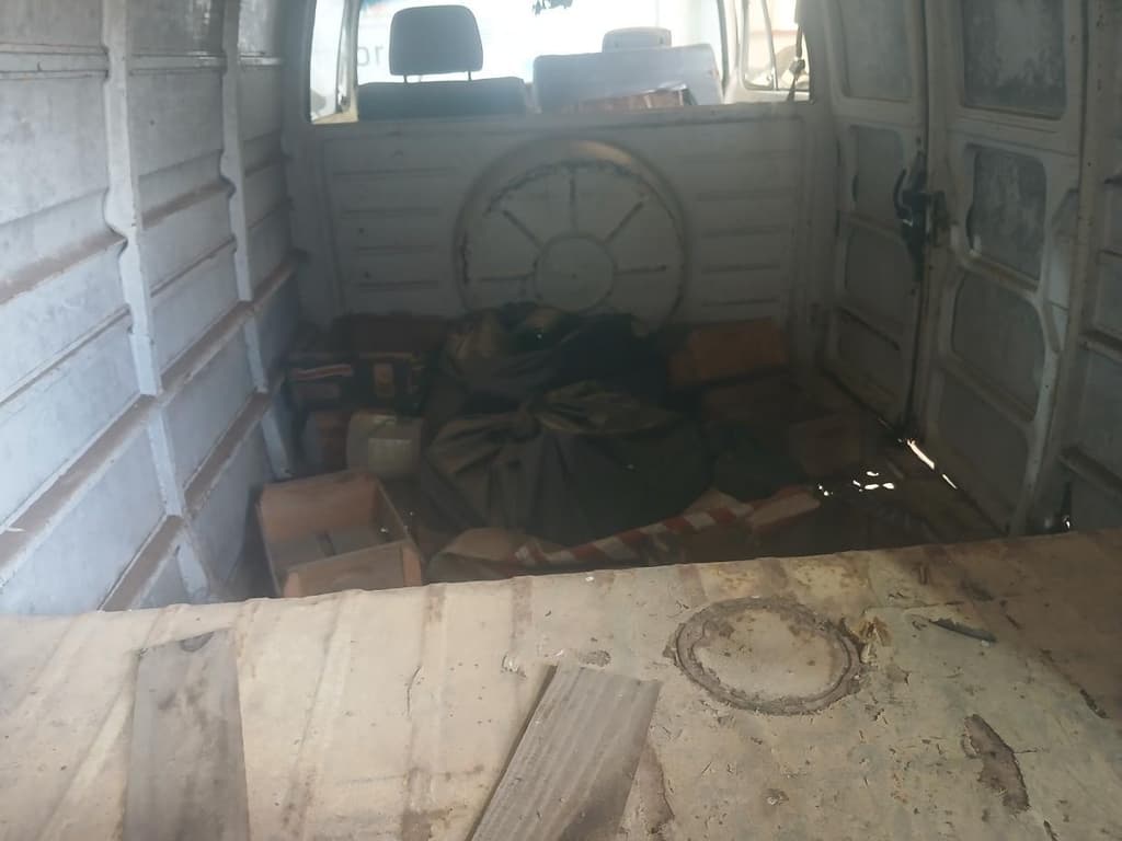 Volkswagen Kombi 1984 — foto 7