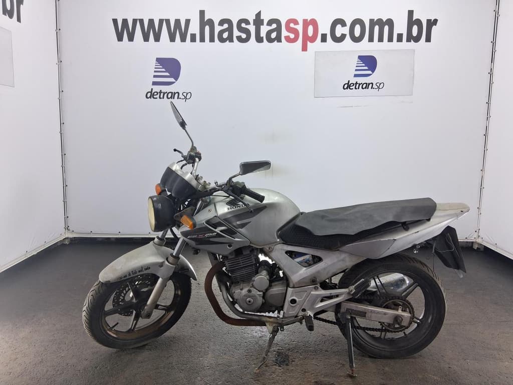 Honda CBX 250 Twister 2005 — foto 3