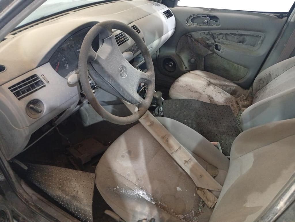 Volkswagen GOL Plus 16V 2001 — foto 6