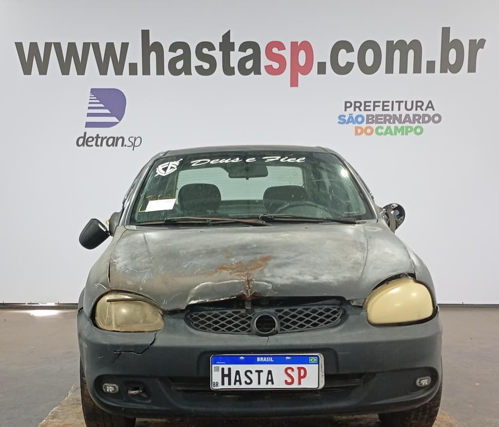 Chevrolet Corsa Mileniun 2002 — foto 3
