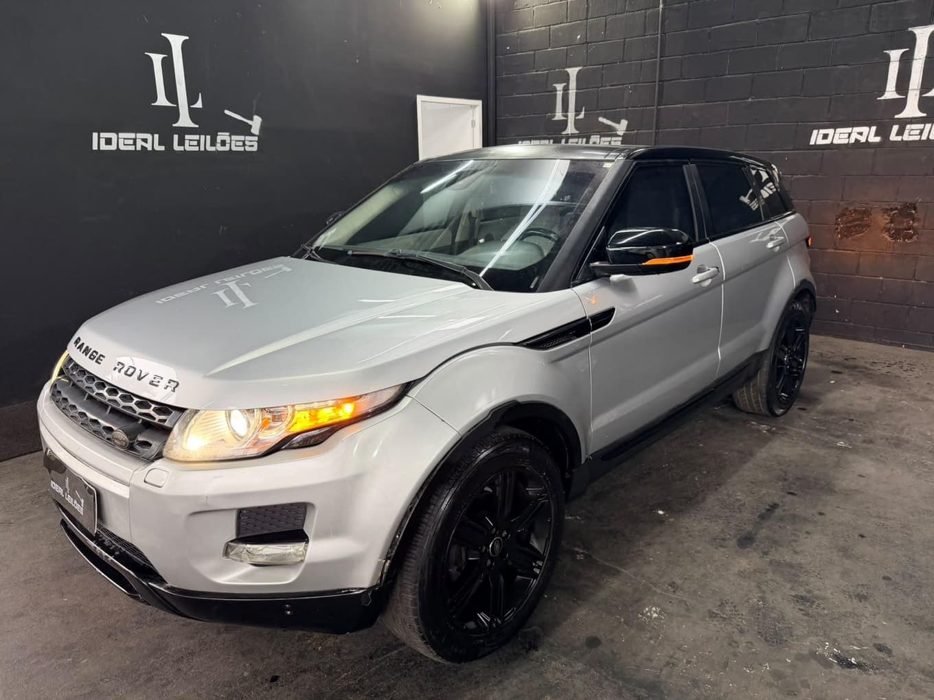 Land Rover Evoque Prestige 5D 2013
