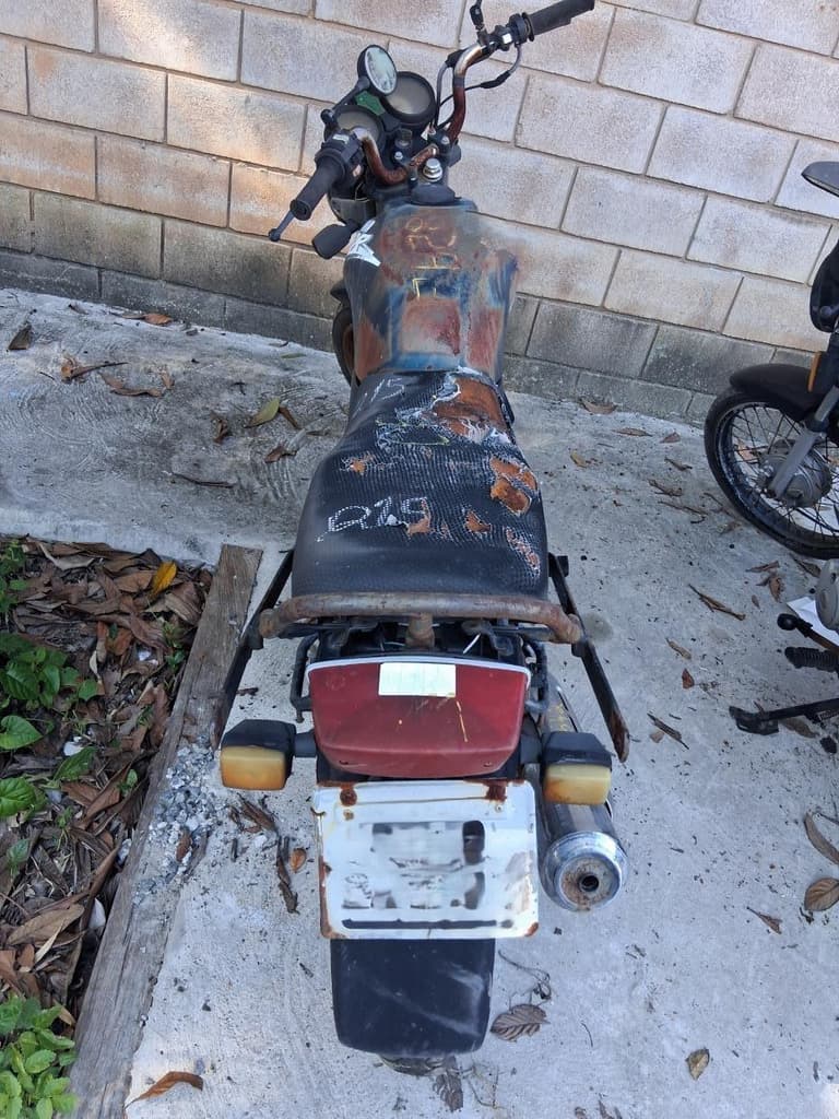 Yamaha YBR 125 2001 — foto 3