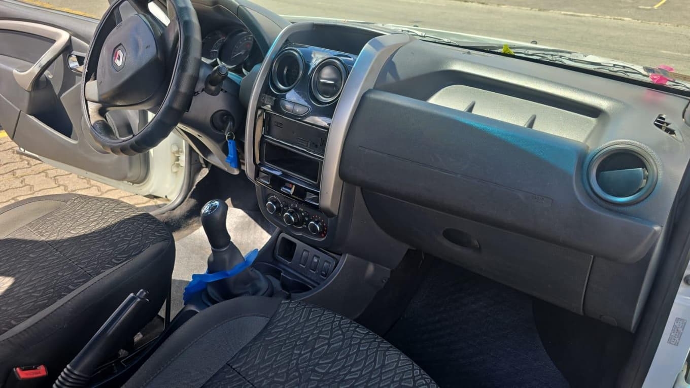Renault Oroch 16 4X2 2018 — foto 22