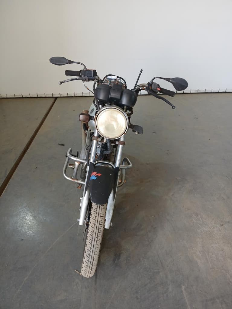 Yamaha YBR 125ed 2004 — foto 3