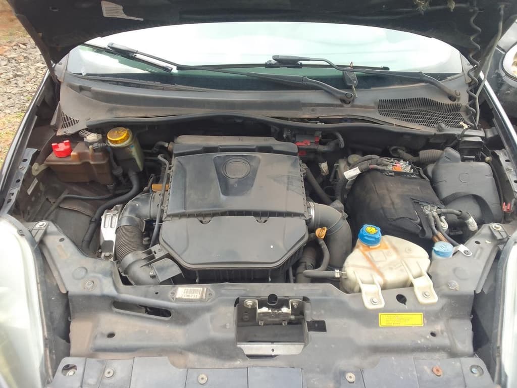 Fiat Punto Essence 1.6 2014 — foto 8