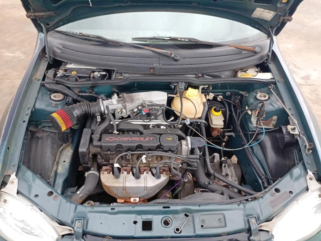 Chevrolet Corsa Mileniun 2001 — foto 6